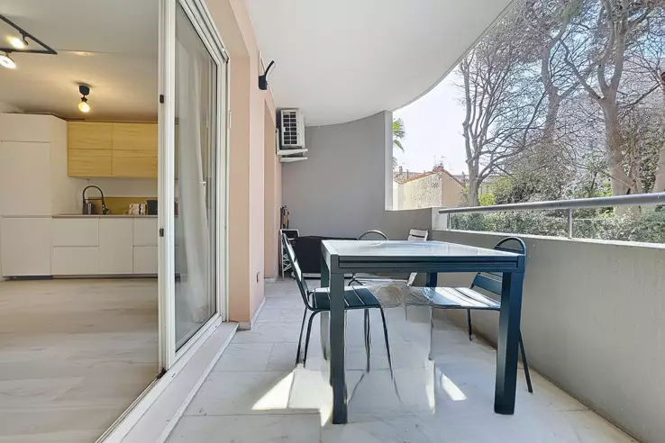 Квартира в Каннах, Франция, 47 м² - фото 1