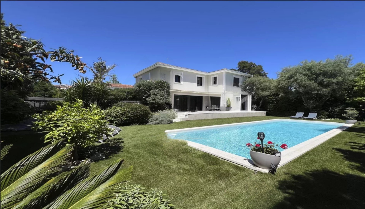 Квартира в Каннах, Франция, 193 м² - фото 1