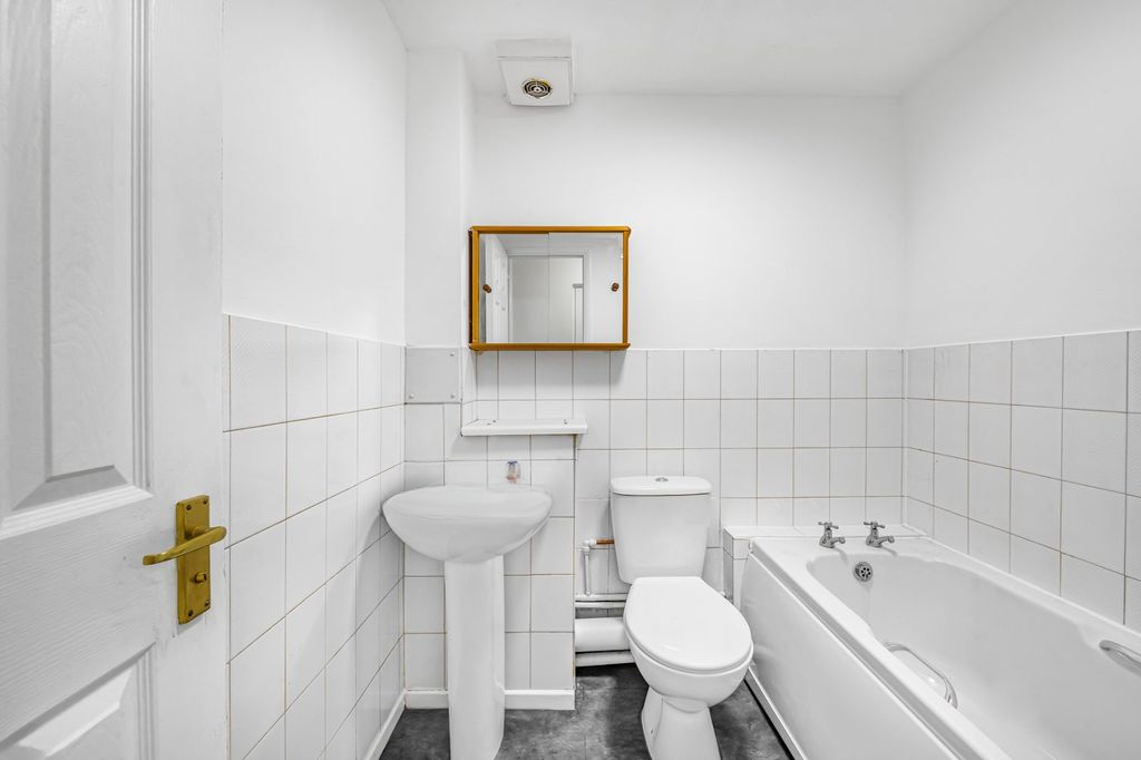 Квартира в Лондоне, Великобритания, 36 м² - фото 1