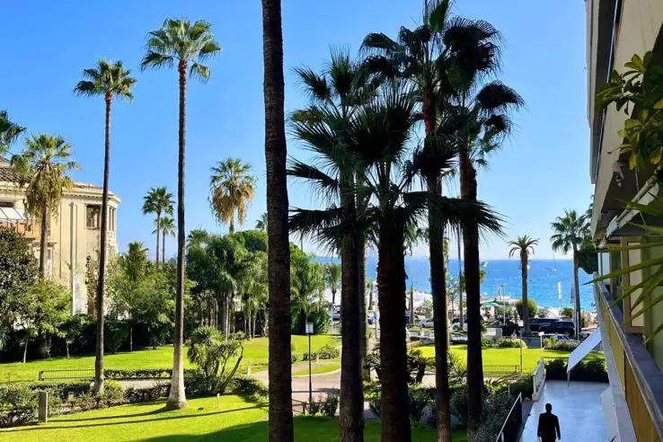 Квартира в Каннах, Франция, 32 м² - фото 1