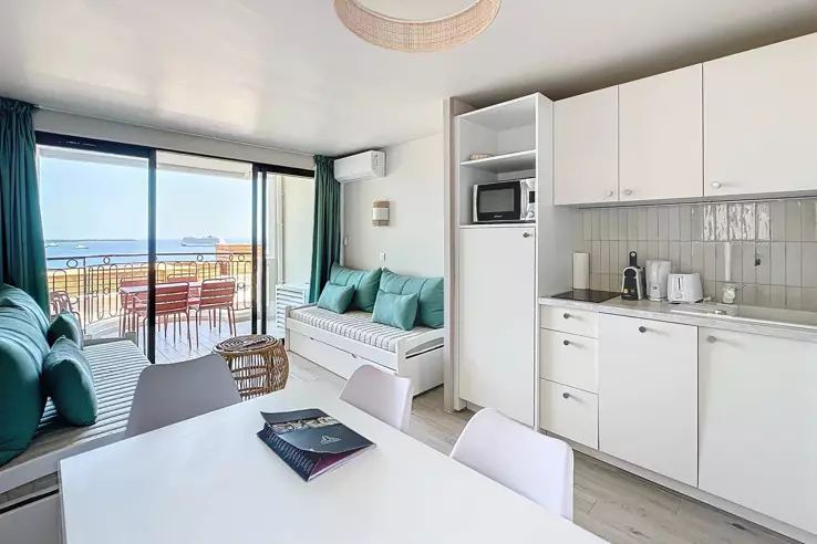 Квартира в Каннах, Франция, 27 м² - фото 1