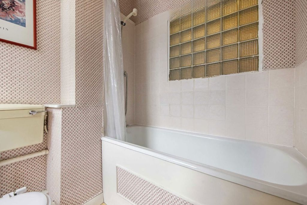 Квартира в Лондоне, Великобритания, 31 м² - фото 2