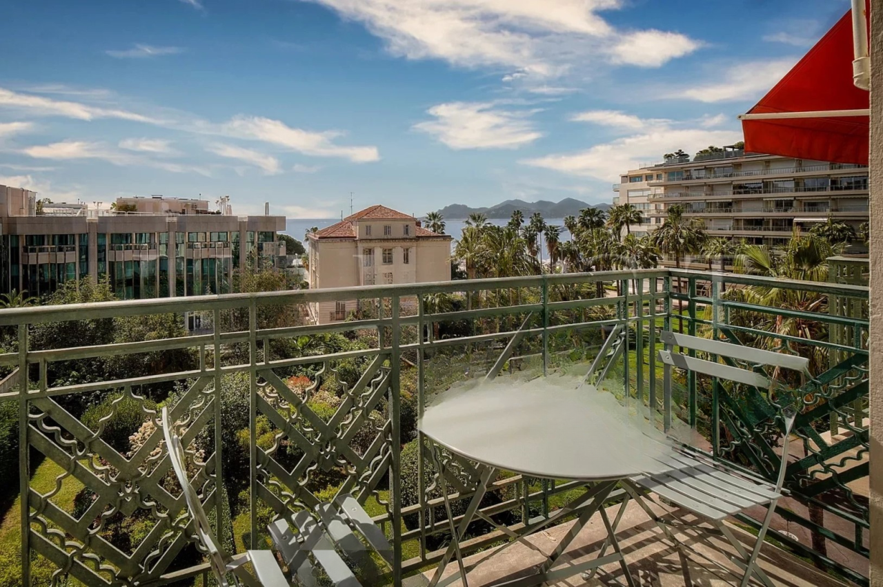 Квартира в Каннах, Франция, 165 м² - фото 2