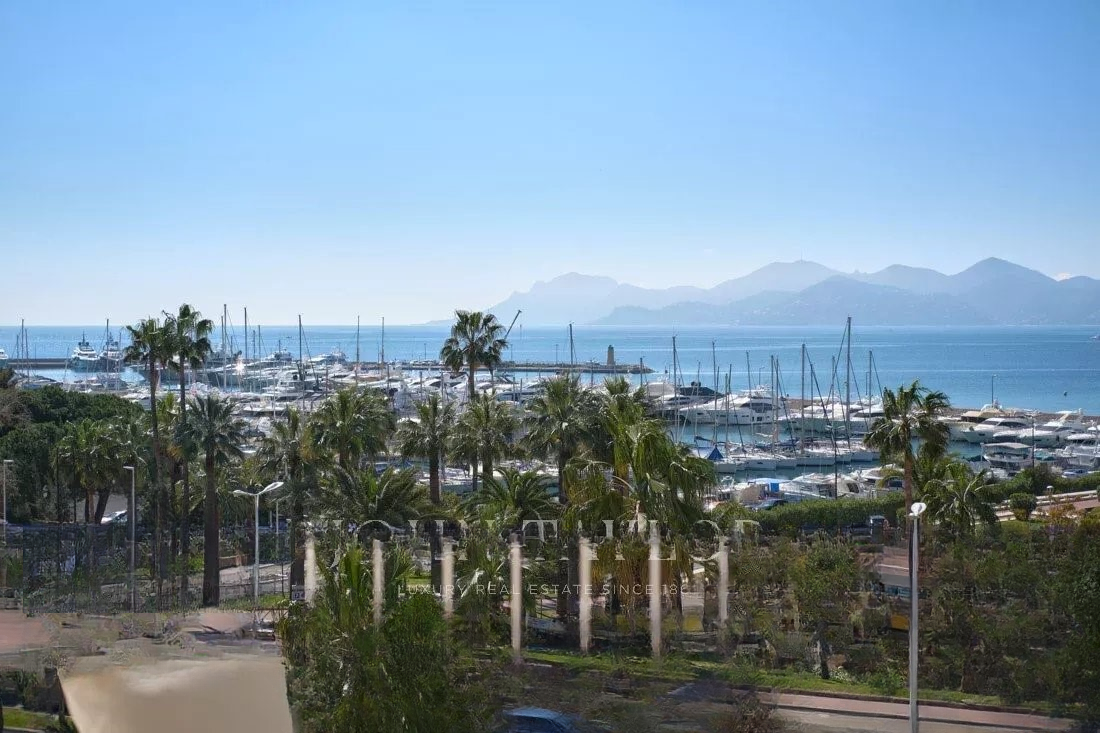 Квартира в Каннах, Франция, 100 м² - фото 2