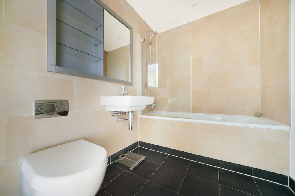 Квартира в Лондоне, Великобритания, 36 м² - фото 2