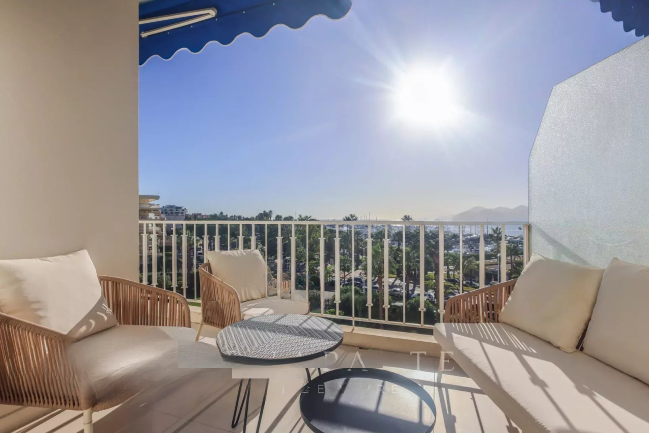 Квартира в Каннах, Франция, 99 м² - фото 2