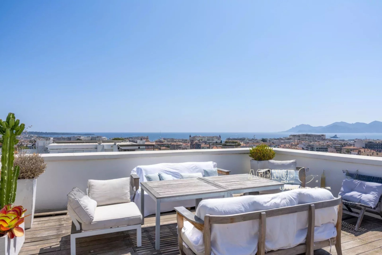 Квартира в Каннах, Франция, 91 м² - фото 2