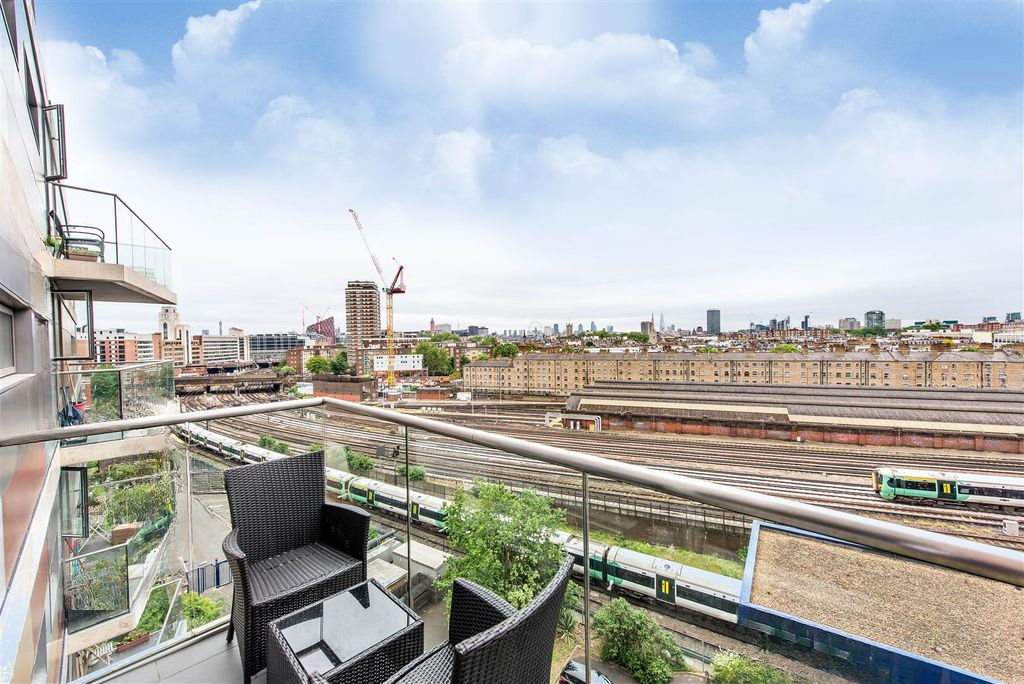 Квартира в Лондоне, Великобритания, 525 м² - фото 2