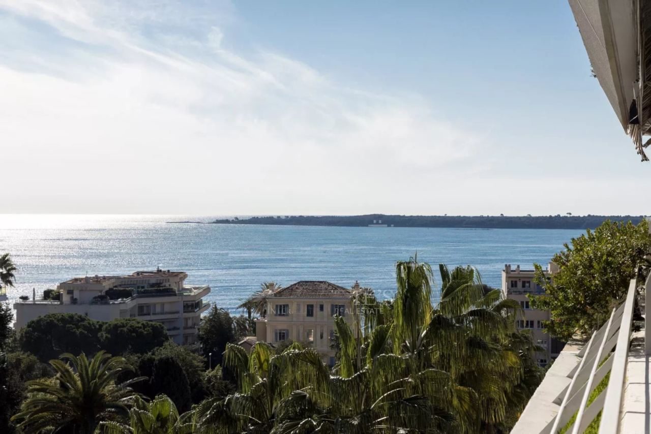 Квартира в Каннах, Франция, 134 м² - фото 2