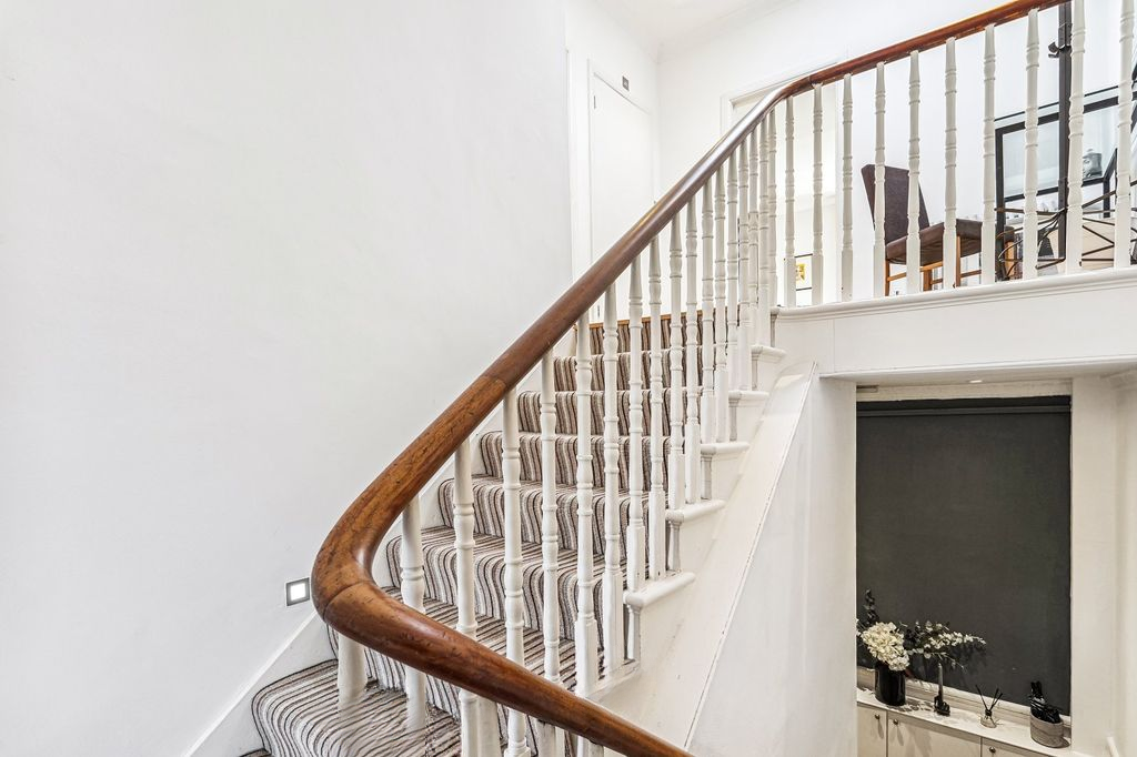 Квартира в Лондоне, Великобритания, 81 м² - фото 2