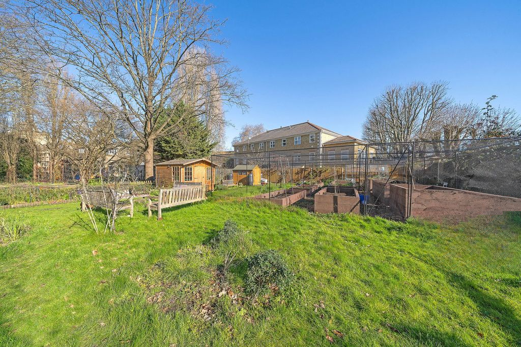 Квартира в Лондоне, Великобритания, 50 м² - фото 2