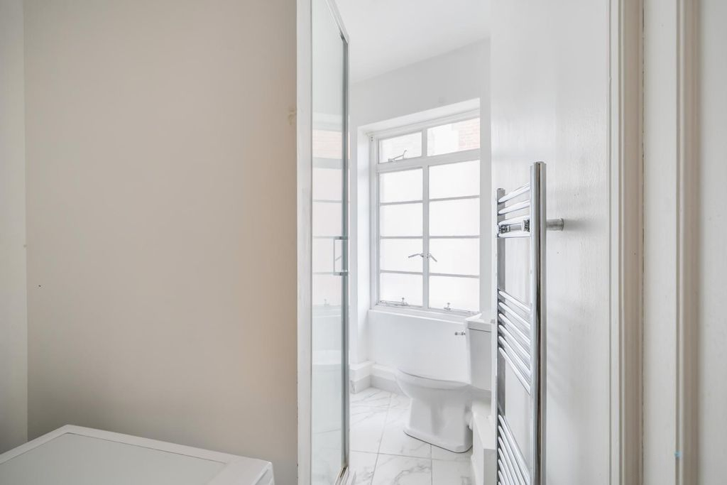 Квартира в Лондоне, Великобритания, 33 м² - фото 2