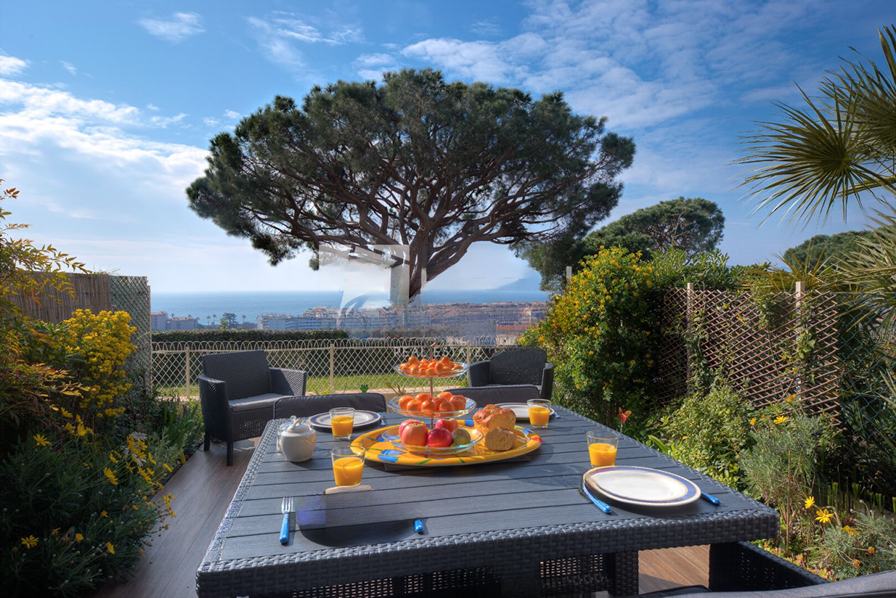 Квартира в Каннах, Франция, 89 м² - фото 2