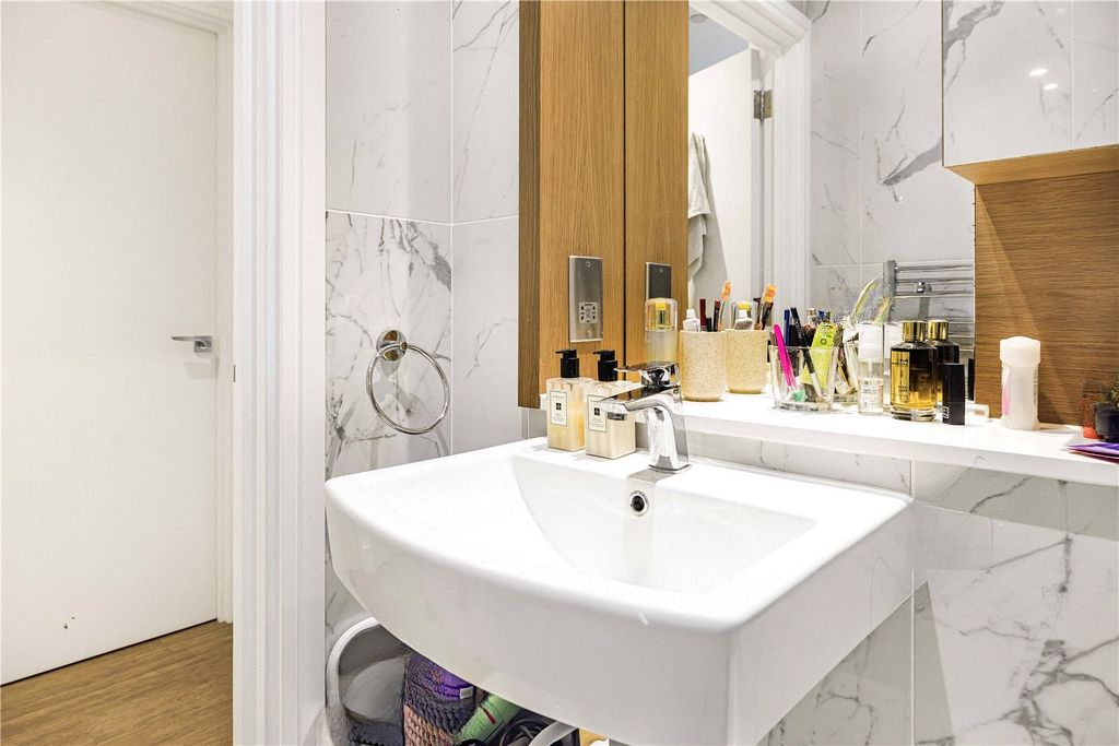 Квартира в Лондоне, Великобритания, 32 м² - фото 2