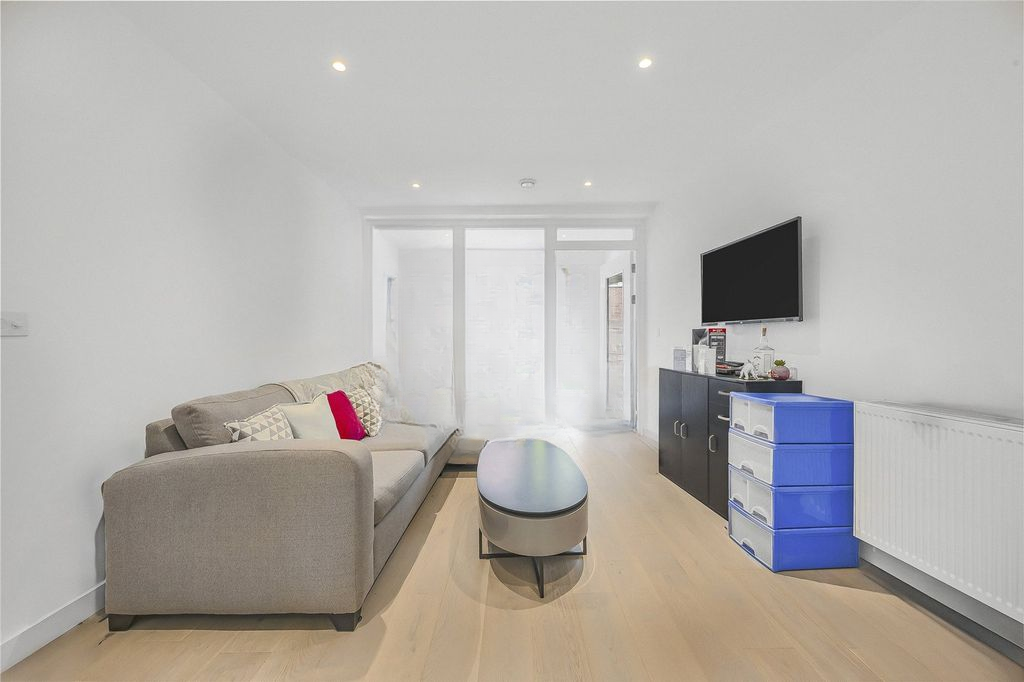 Квартира в Лондоне, Великобритания, 72 м² - фото 2