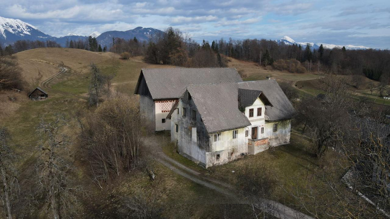 Земля в Брде, Словения, 2 720 м² - фото 2