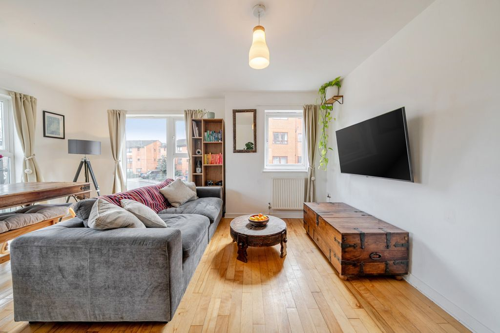 Квартира в Лондоне, Великобритания, 68 м² - фото 2