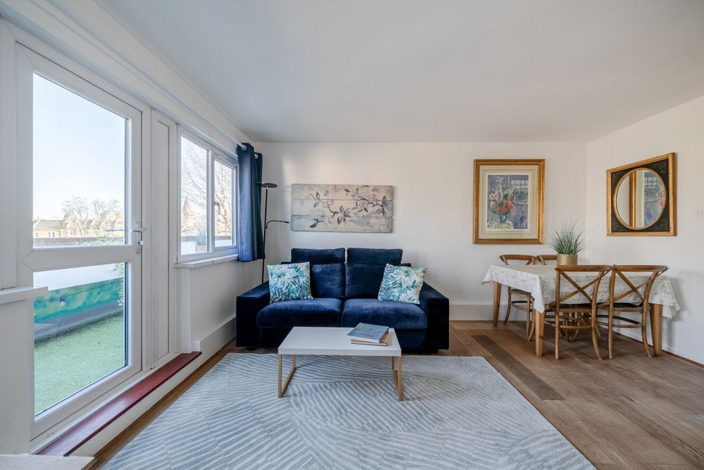 Квартира в Лондоне, Великобритания, 47 м² - фото 2