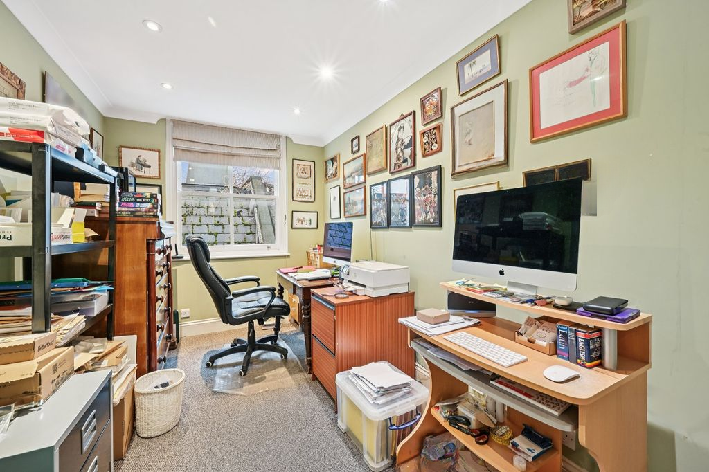 Квартира в Лондоне, Великобритания, 9 м² - фото 3