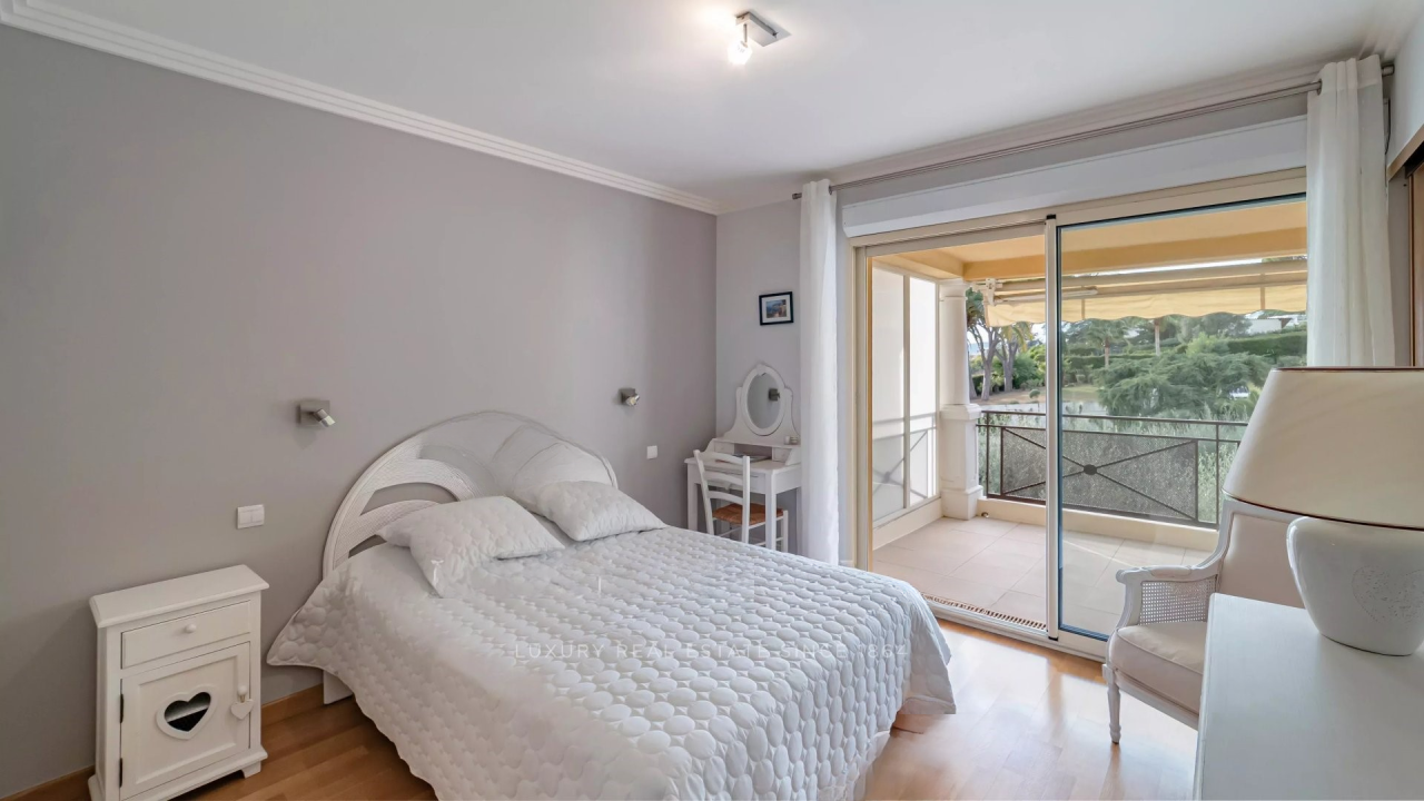 Квартира в Каннах, Франция, 112 м² - фото 3