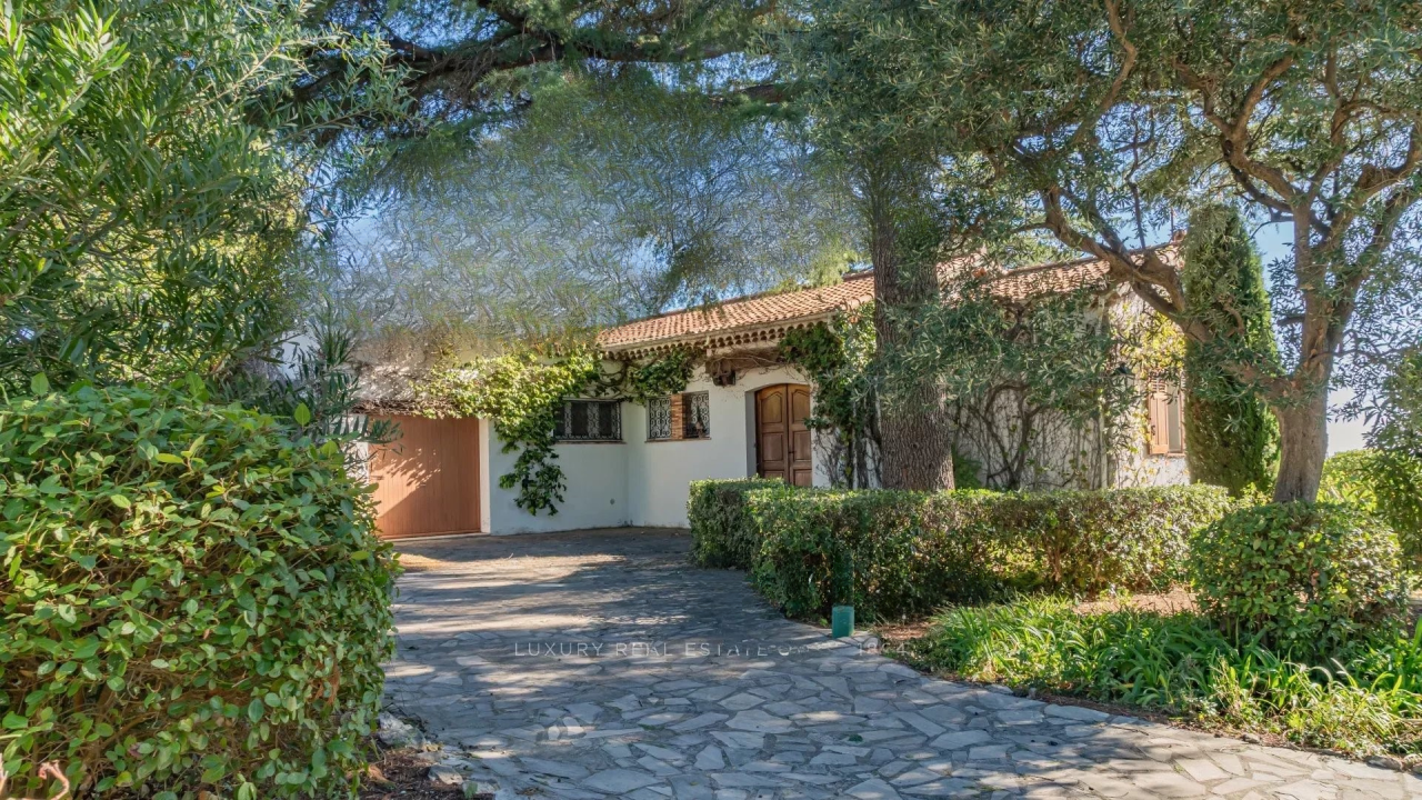 Квартира в Каннах, Франция, 107 м² - фото 3