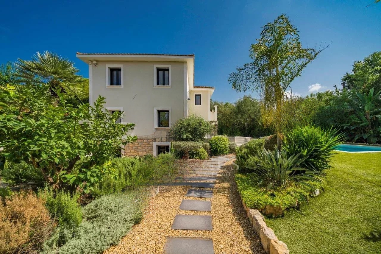 Квартира в Каннах, Франция, 193 м² - фото 3