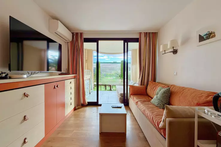 Квартира в Каннах, Франция, 27 м² - фото 2