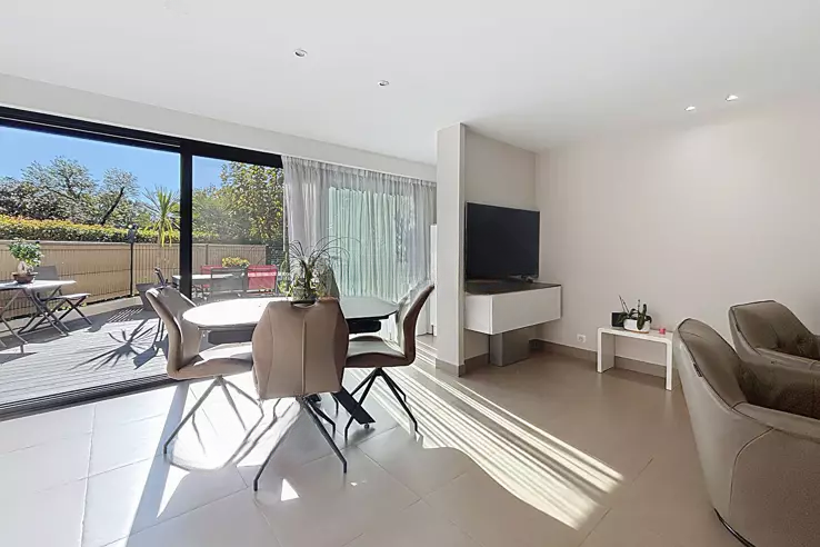 Квартира в Каннах, Франция, 103 м² - фото 2