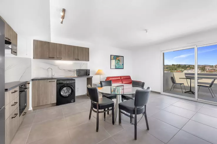 Квартира в Каннах, Франция, 41 м² - фото 2