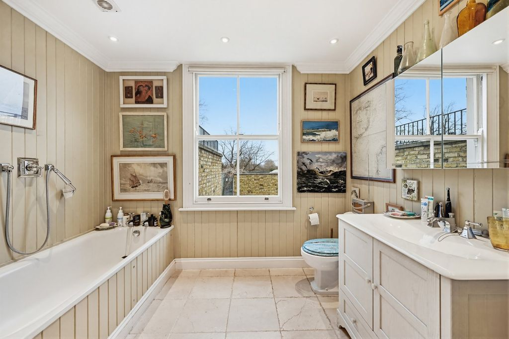 Квартира в Лондоне, Великобритания, 9 м² - фото 4