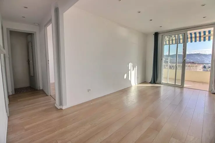 Квартира в Каннах, Франция, 47 м² - фото 2