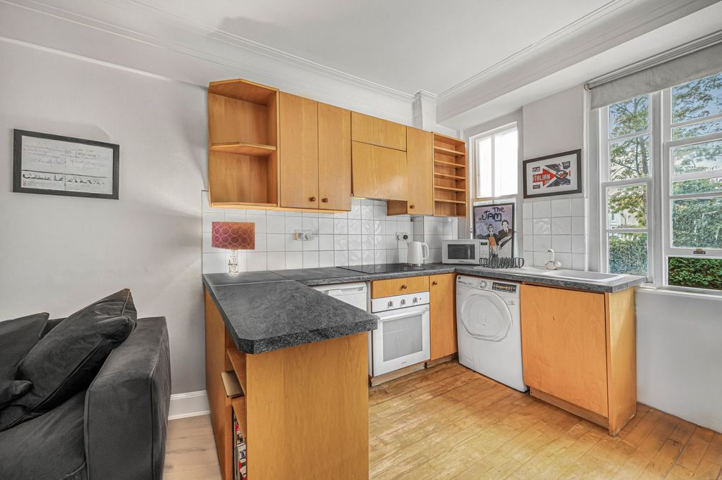 Квартира в Лондоне, Великобритания, 36 м² - фото 4