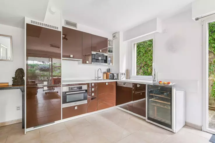 Квартира в Каннах, Франция, 56 м² - фото 2