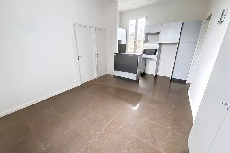 Квартира в Каннах, Франция, 38 м² - фото 2