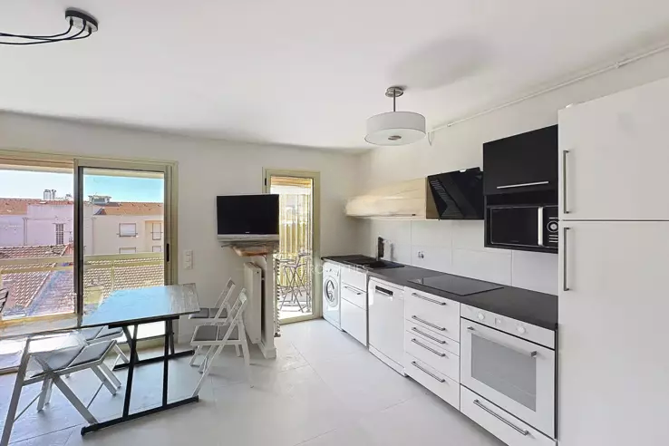 Квартира в Каннах, Франция, 45 м² - фото 2