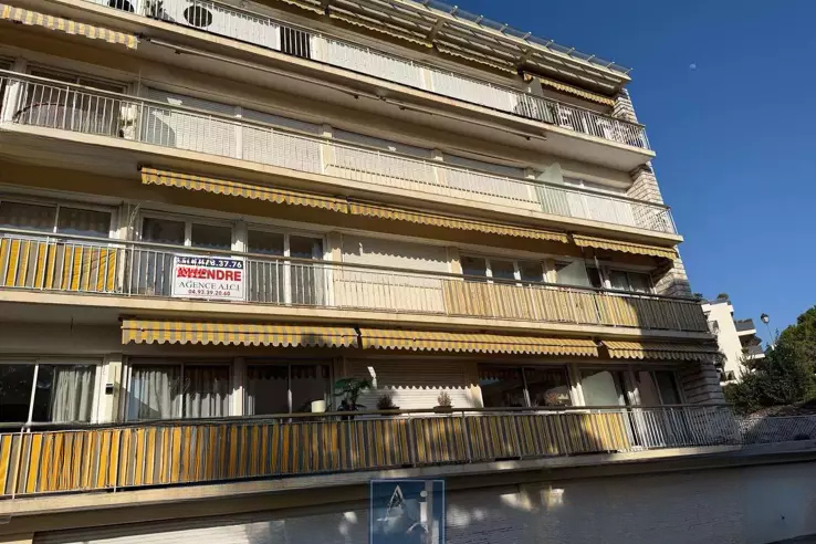 Квартира в Каннах, Франция, 49 м² - фото 2