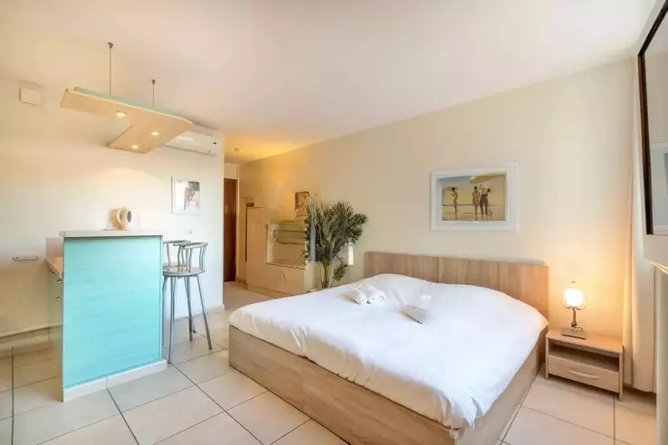 Квартира в Каннах, Франция, 26 м² - фото 2