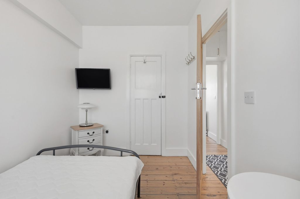 Квартира в Лондоне, Великобритания, 38 м² - фото 5