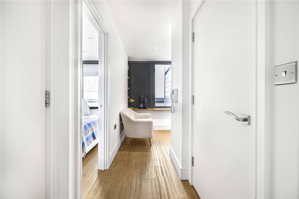 Квартира в Лондоне, Великобритания, 32 м² - фото 5