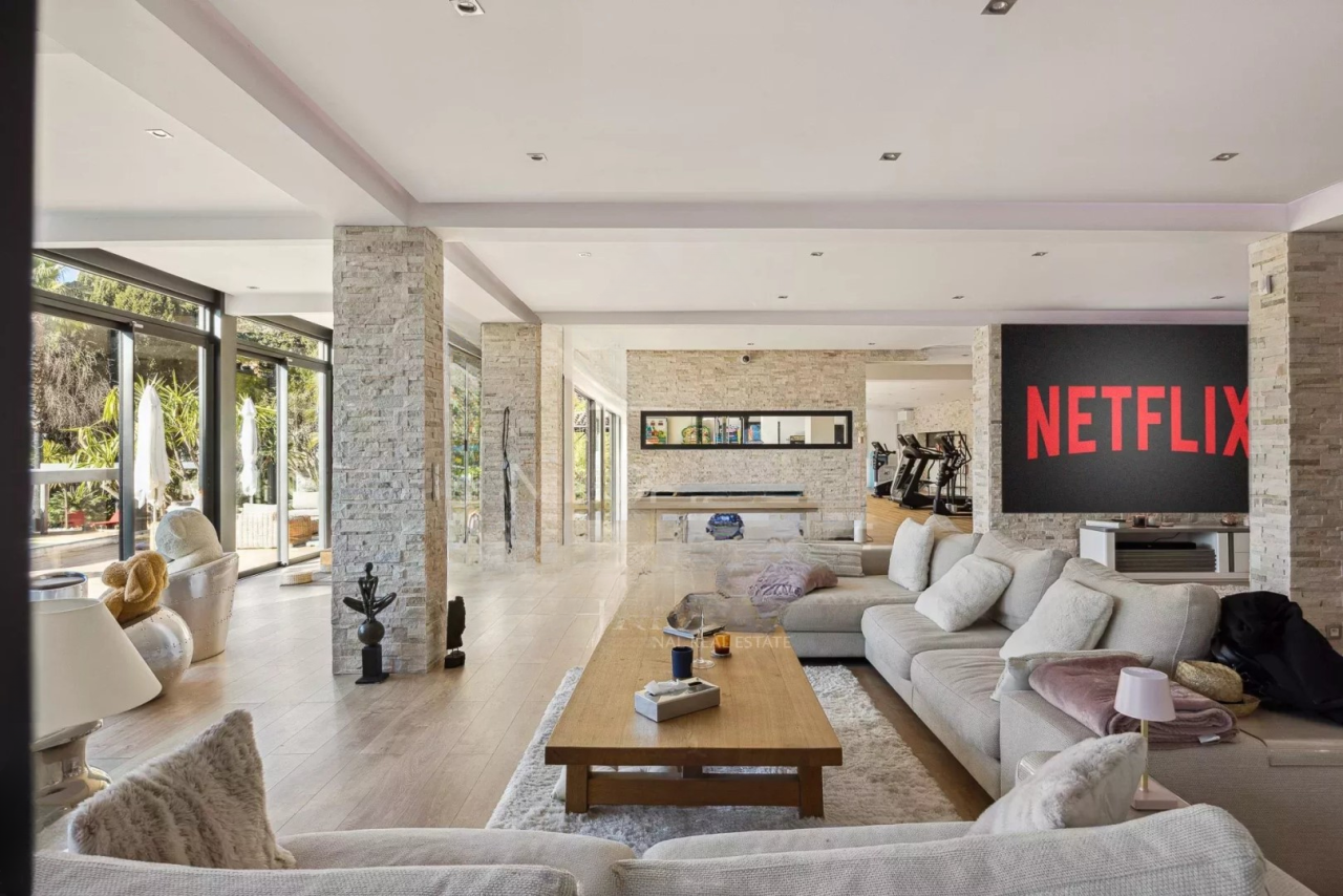 Квартира в Каннах, Франция, 300 м² - фото 5