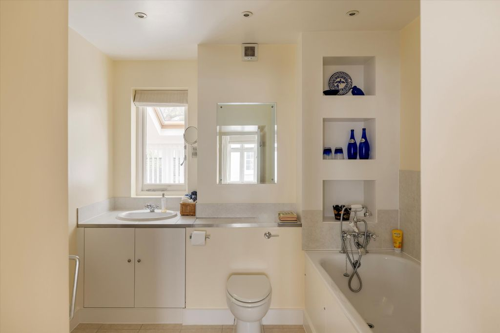 Квартира в Лондоне, Великобритания, 127 м² - фото 5