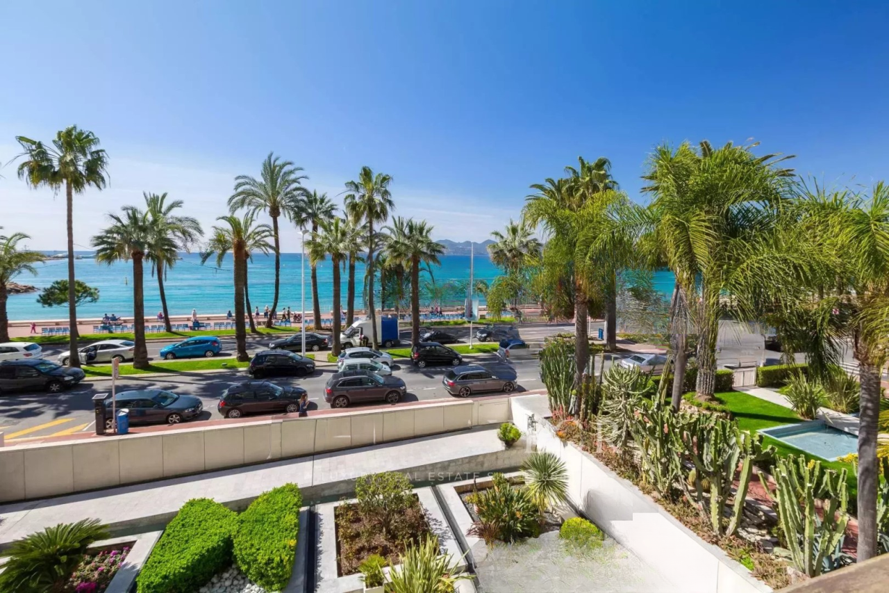 Квартира в Каннах, Франция, 60 м² - фото 5