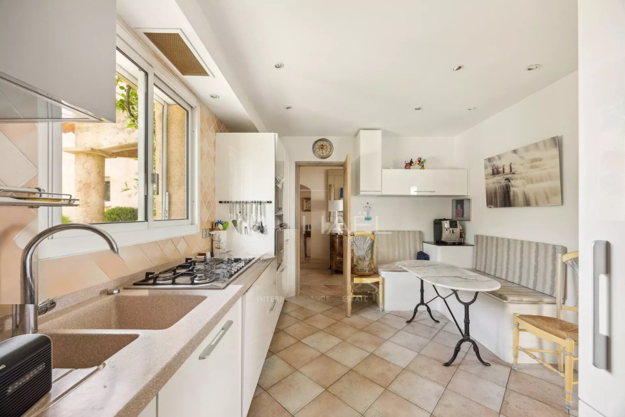 Квартира в Каннах, Франция, 204 м² - фото 5