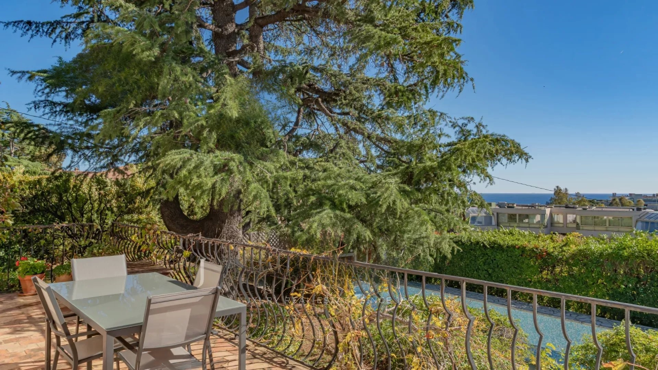 Квартира в Каннах, Франция, 107 м² - фото 5