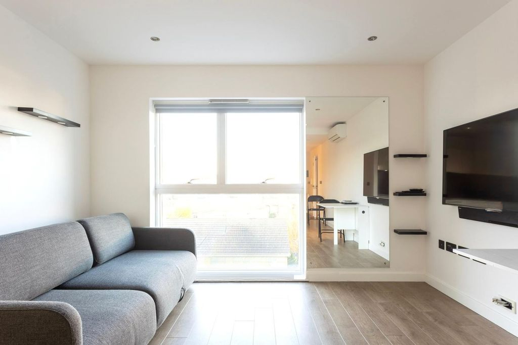 Квартира в Лондоне, Великобритания, 37 м² - фото 6