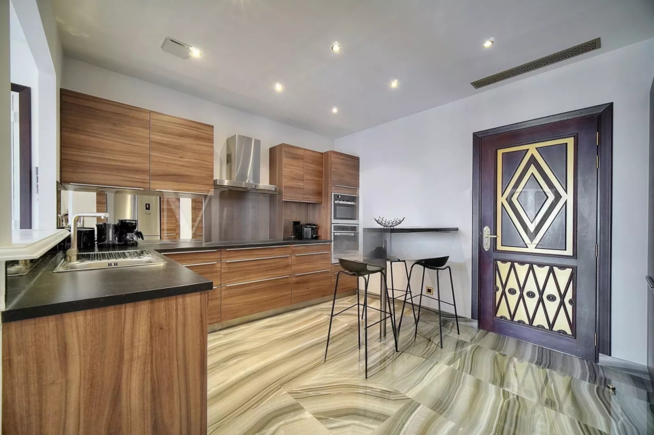 Квартира в Каннах, Франция, 165 м² - фото 6