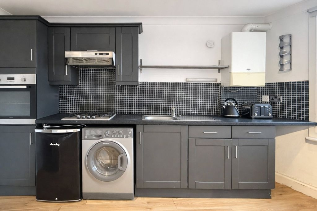 Квартира в Лондоне, Великобритания, 39 м² - фото 6