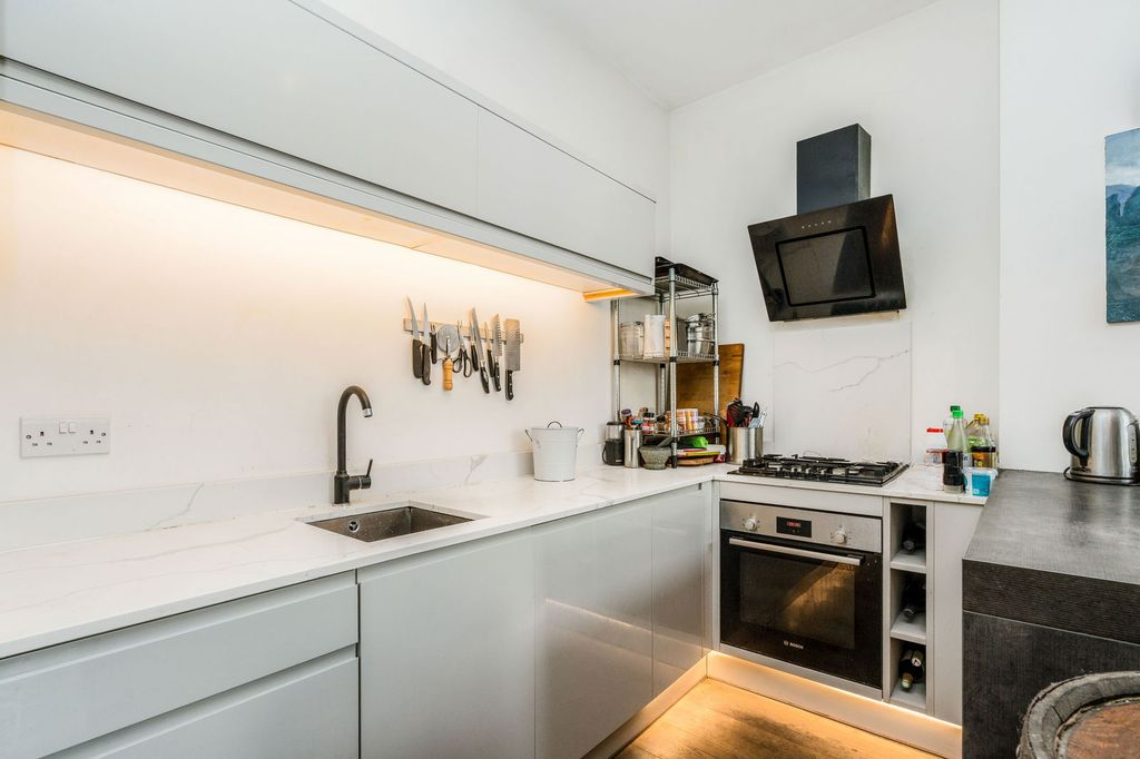 Квартира в Лондоне, Великобритания, 47 м² - фото 7