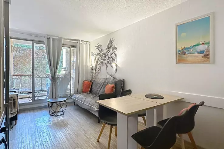 Квартира в Каннах, Франция, 28 м² - фото 3