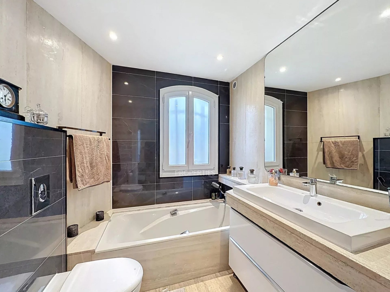 Квартира в Каннах, Франция, 176 м² - фото 8
